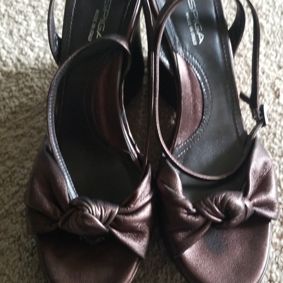 via spiga platform sandals